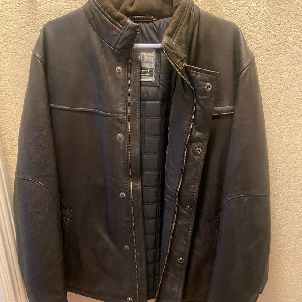 Leather bomber jacket never worn